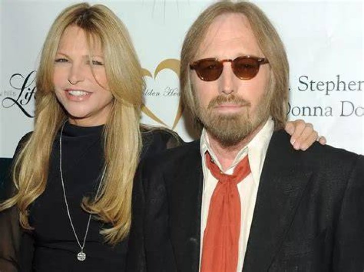 All About Tom Petty | Net Worth, Career, Bio, Age