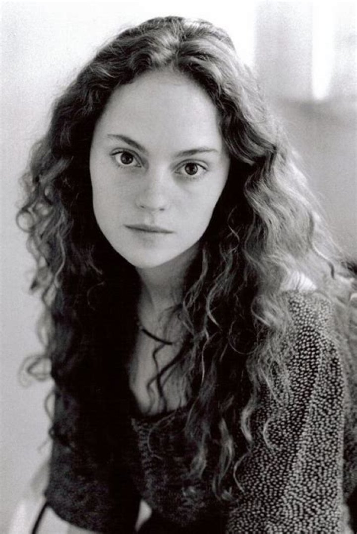 Angela_Bettis