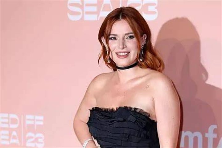 Bella Thorne Net Worth
