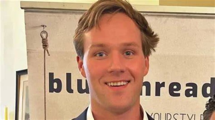 Buckley Carlson