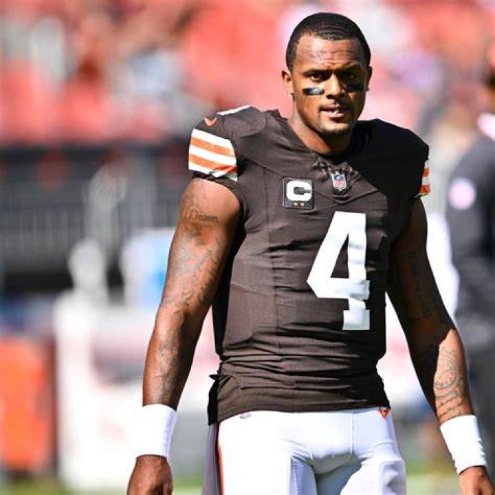 Deshaun Watson Wiki, NFL Career and Injury Stats, Salary and Girlfriend