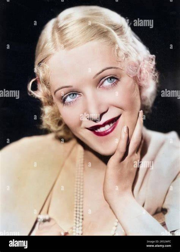 Dorothy Hall