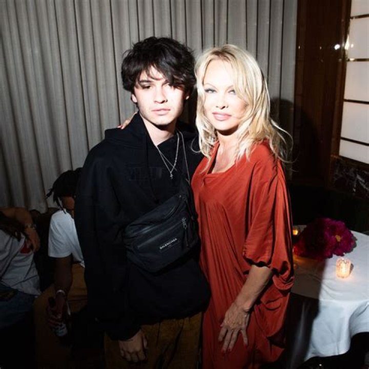 Dylan-Jagger-Lee