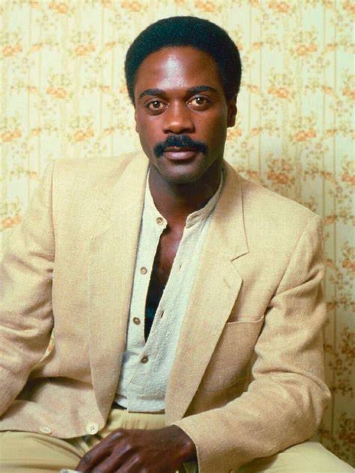 howard-rollins