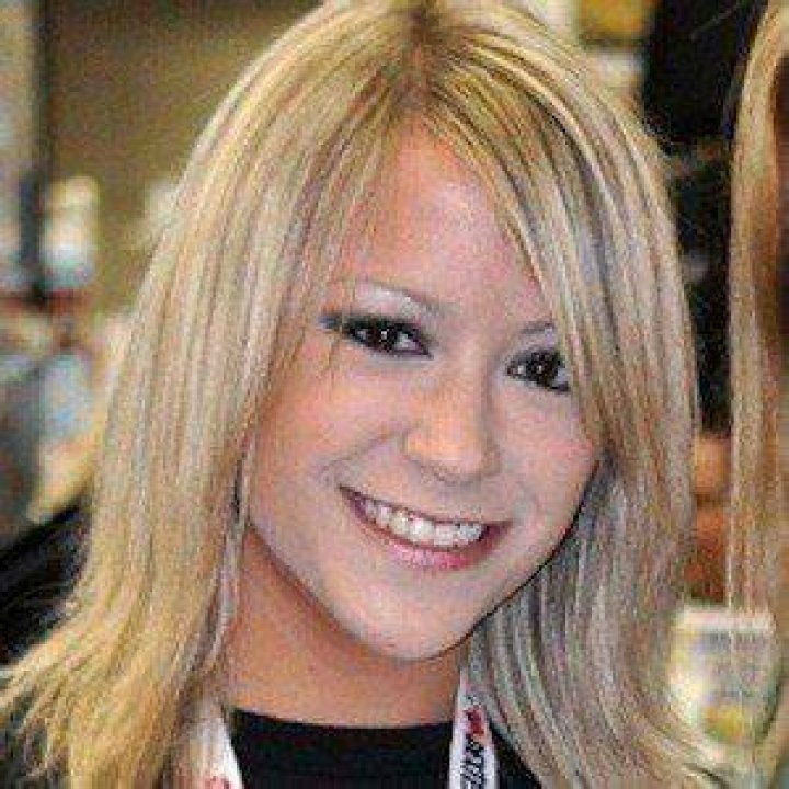 Kara Eberle - Net Worth, Age, Height, Birthday, Bio, Wiki!