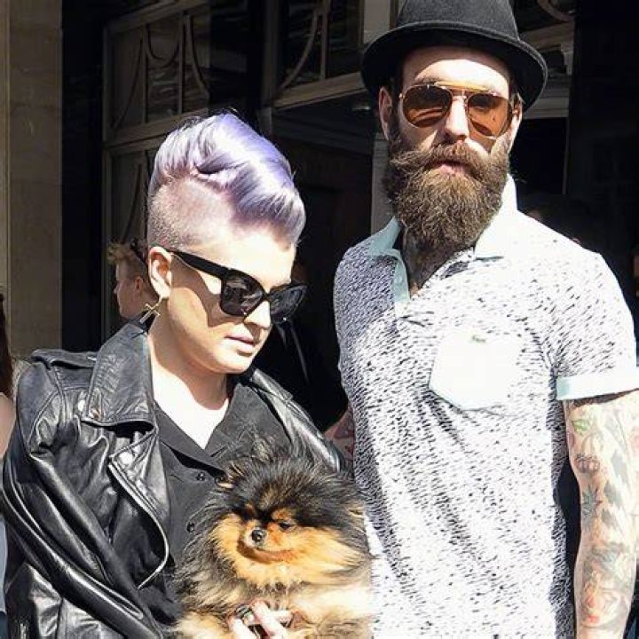Kelly Osbourne, Ricki Hall's Girlfriend