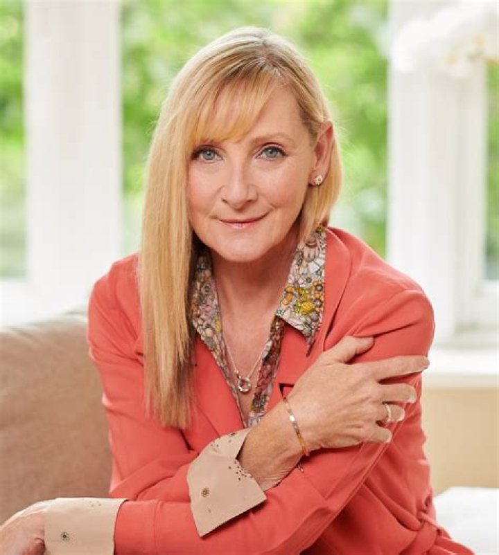 Lesley Sharp