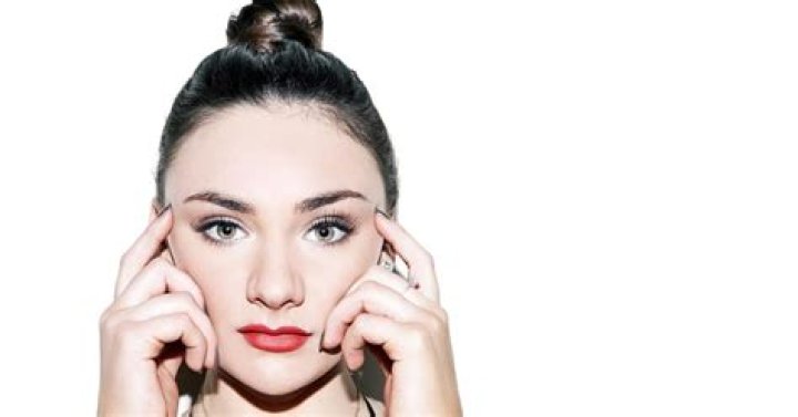 Lucy Raw