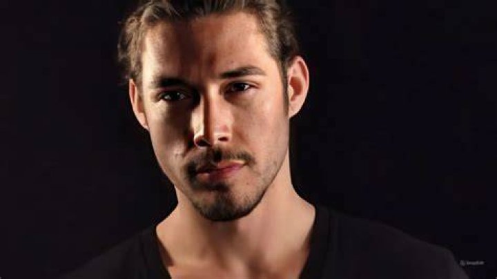 Matthew Quick - Net Worth, Age, Height, Birthday, Bio, Wiki!