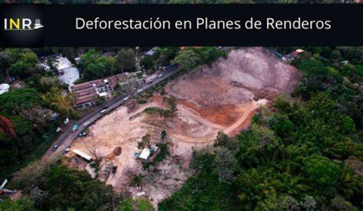 N&eacute;stor Renderos