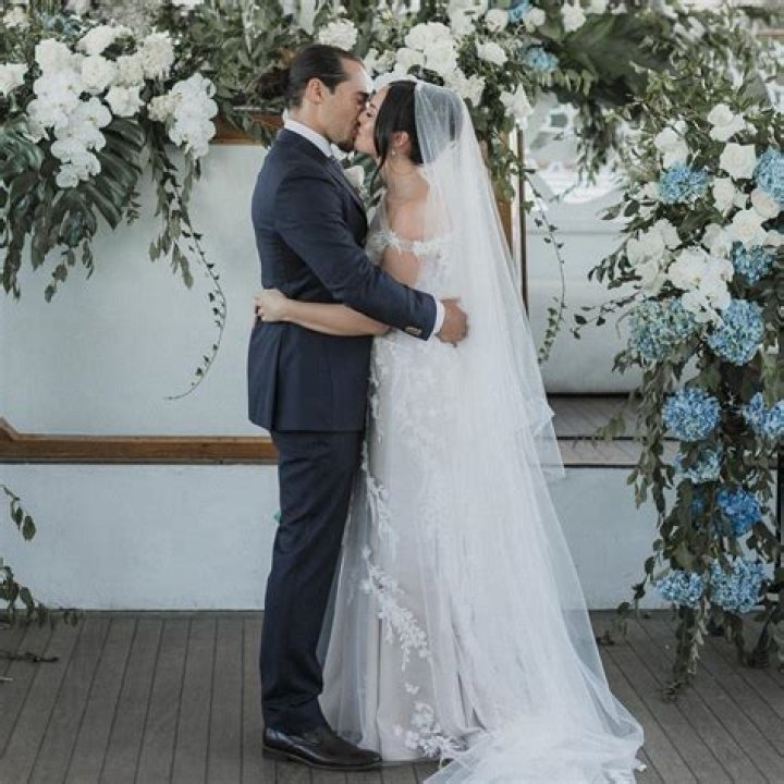 Sebastian Maximiliano, Chloe Morello's Husband