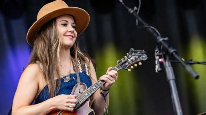 Sierra Hull