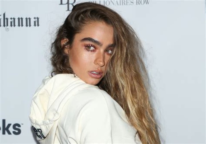 Sommer Ray